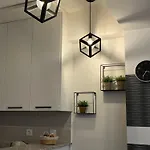 Modern Nearby Downtown & Peaceful Forest Park Apartment Skopje